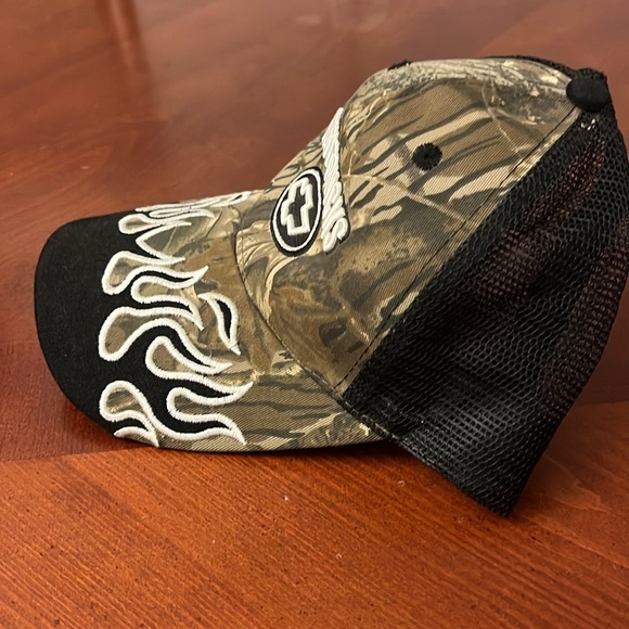 CHEVY TRUCKS CAMO Trucker HAT Flames - Picture 6 of 7
